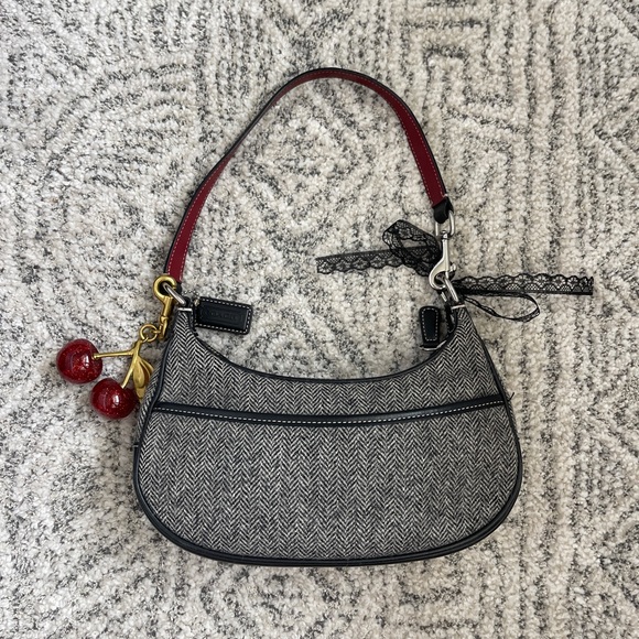 SOLD - Picture 2 of 6